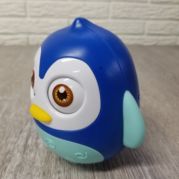 Roly Poly sensory penquin - Picture 4 of 7